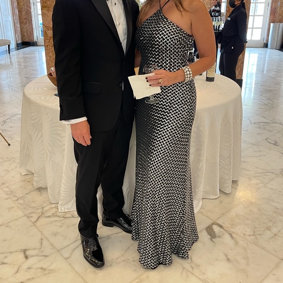 HALSTON Zhi Sequin Halter Gown - Picture 5 of 5